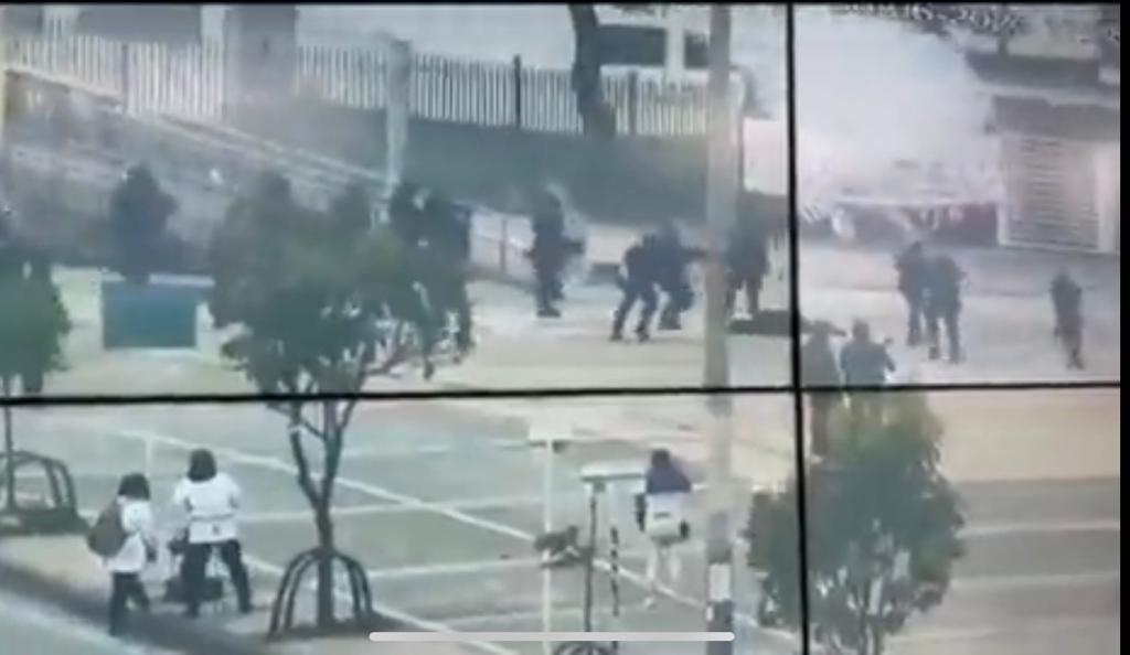 Recompensa de 20 millones por información sobre manifestante que hirió a policías