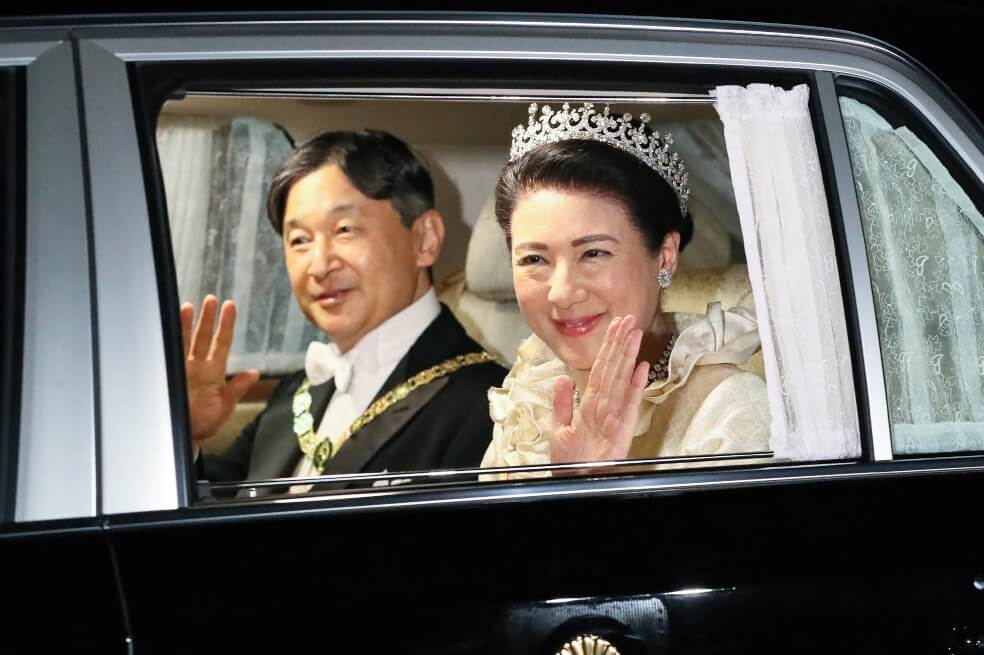 El nuevo emperador de Japón proclama formalmente su entronización