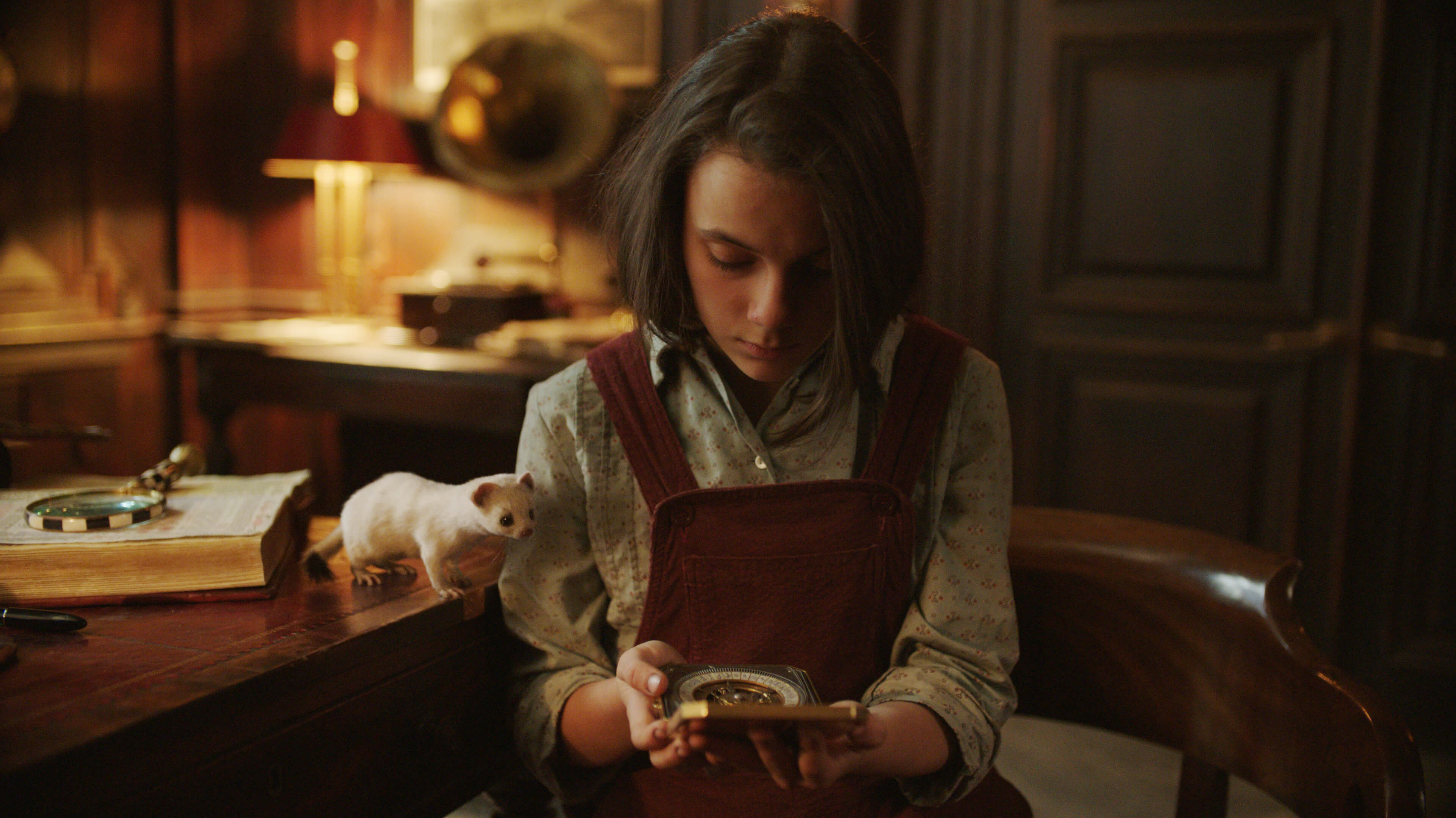 “His Dark Materials”, serie basada en trilogía de Philip Pullman, se estrena en noviembre