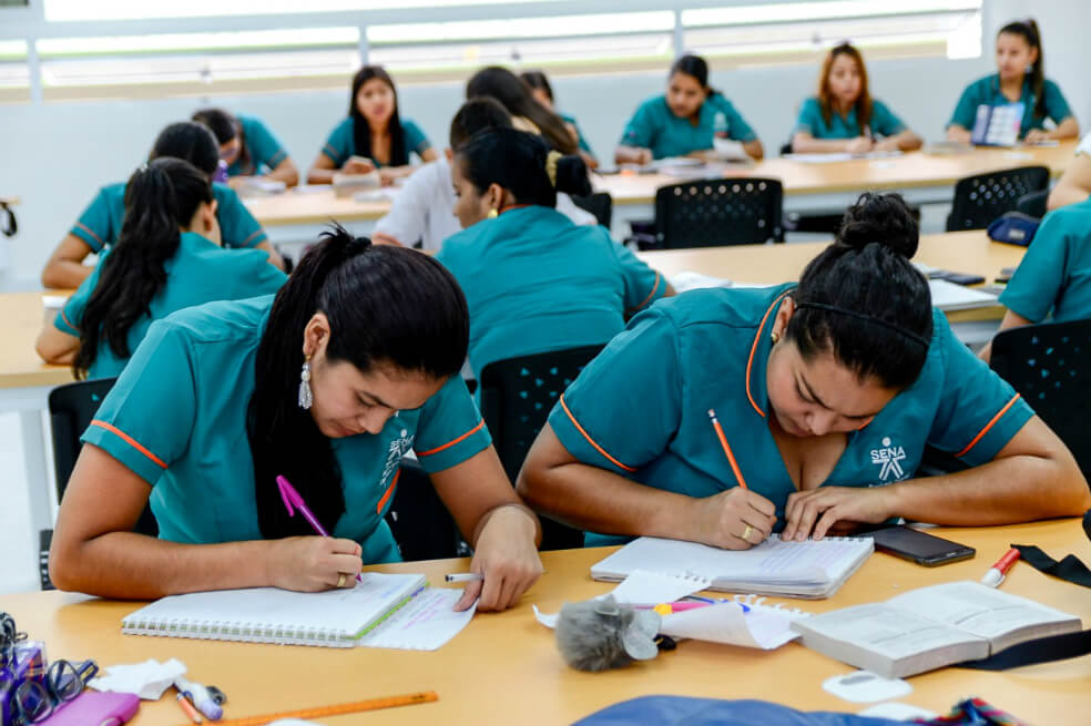 Todavía tiene tiempo de estudiar, el Sena abre cupos para 70.000 personas
