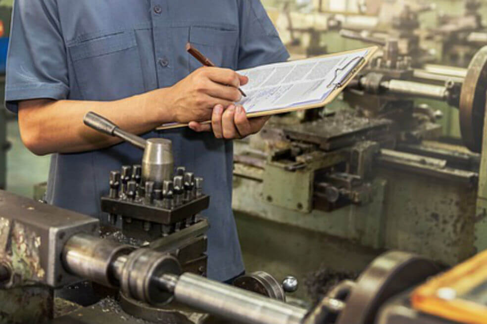 Coletazos del paro: uribismo retira artículo que permitía contratos de trabajo por horas