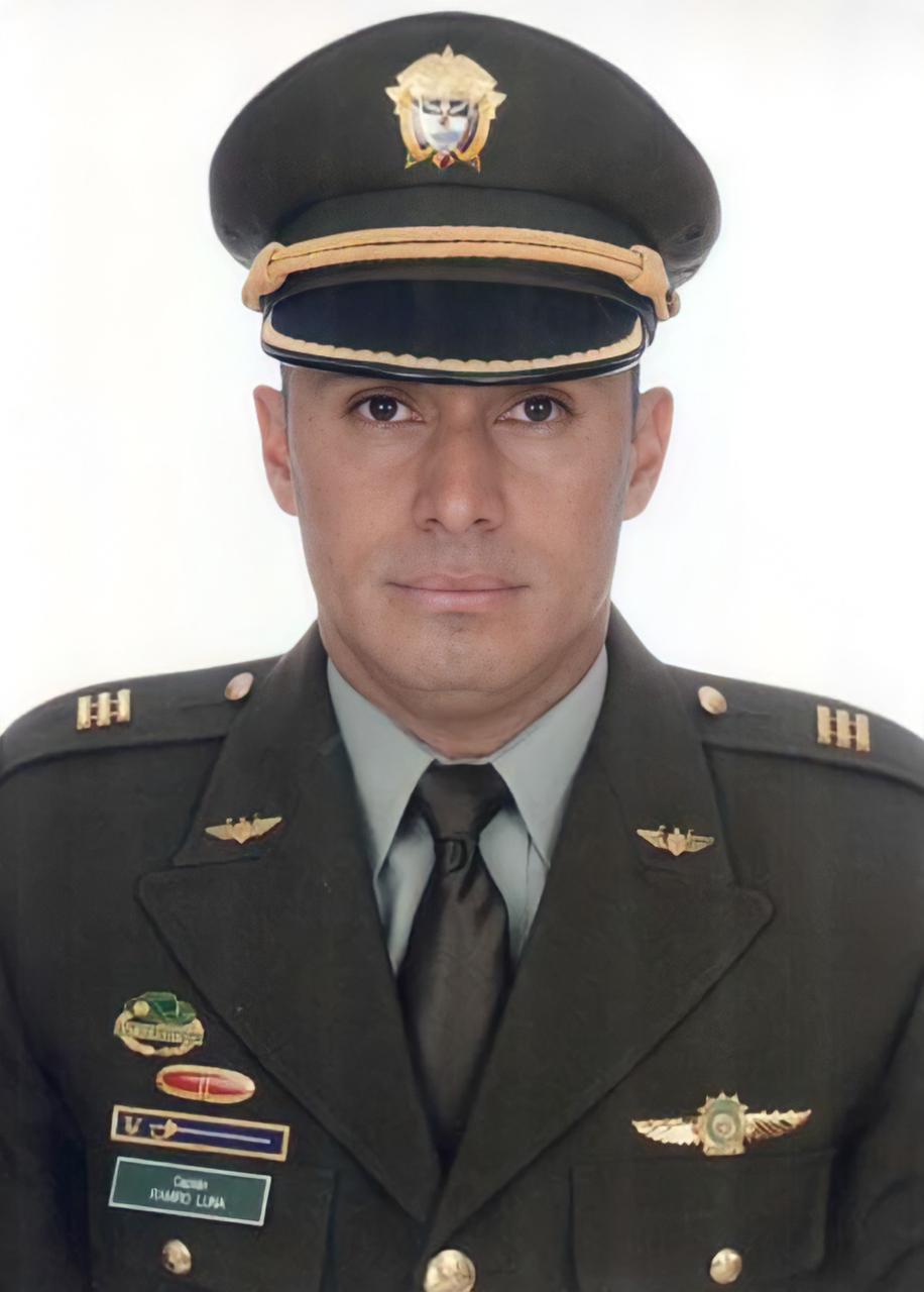 Murió capitán de la policía tras accidente aéreo