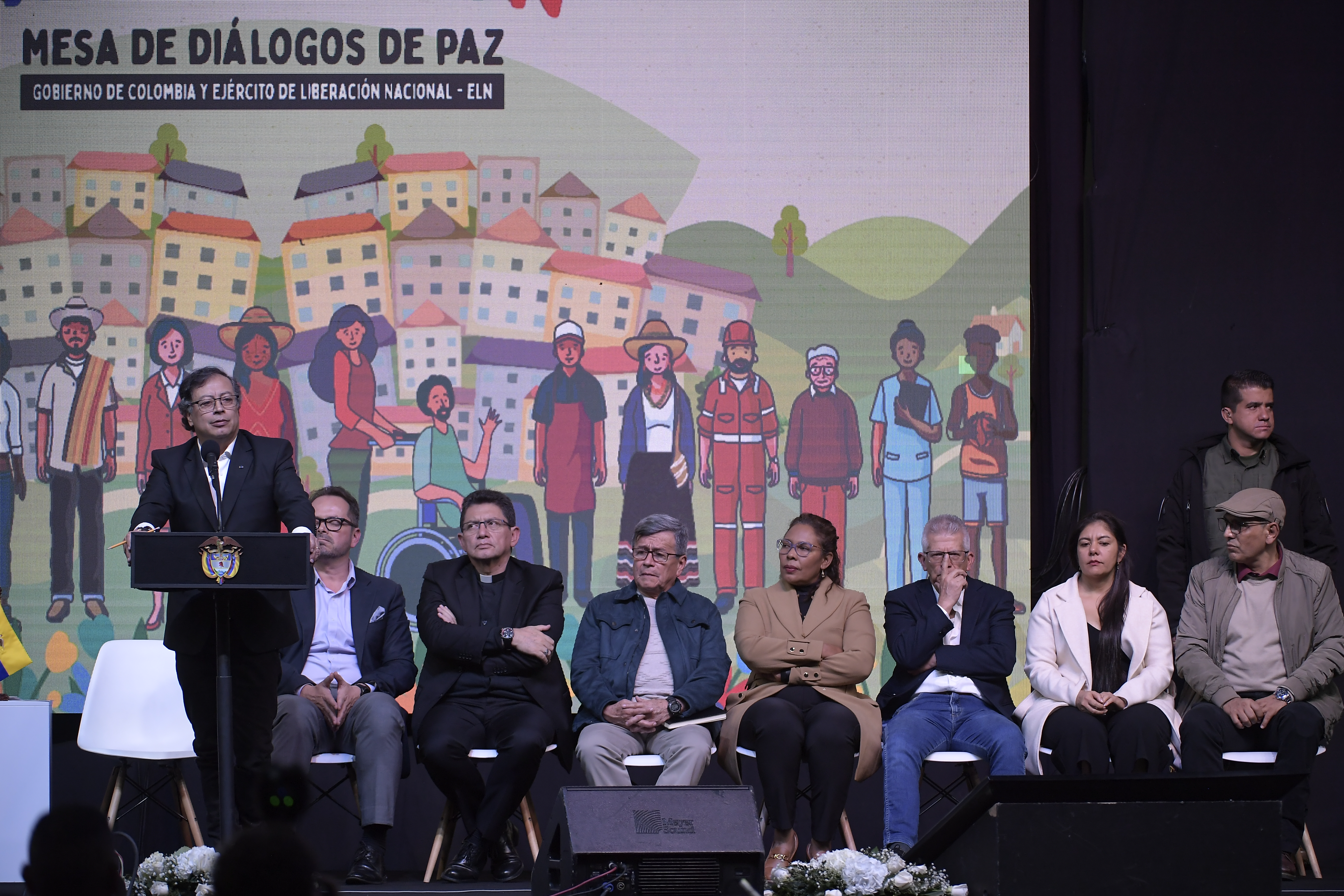 Vista general hoy de la instalación del Comité Nacional de la Participación - instancia transitoria de la Mesa de Diálogos de Paz, en Bogotá (Colombia).