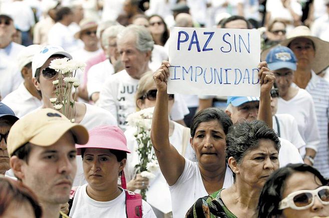 ¿Por qué se enredó la paz en Colombia?