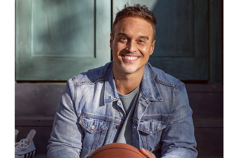 La historia de Joshua Broome, el actor porno que ahora es pastor