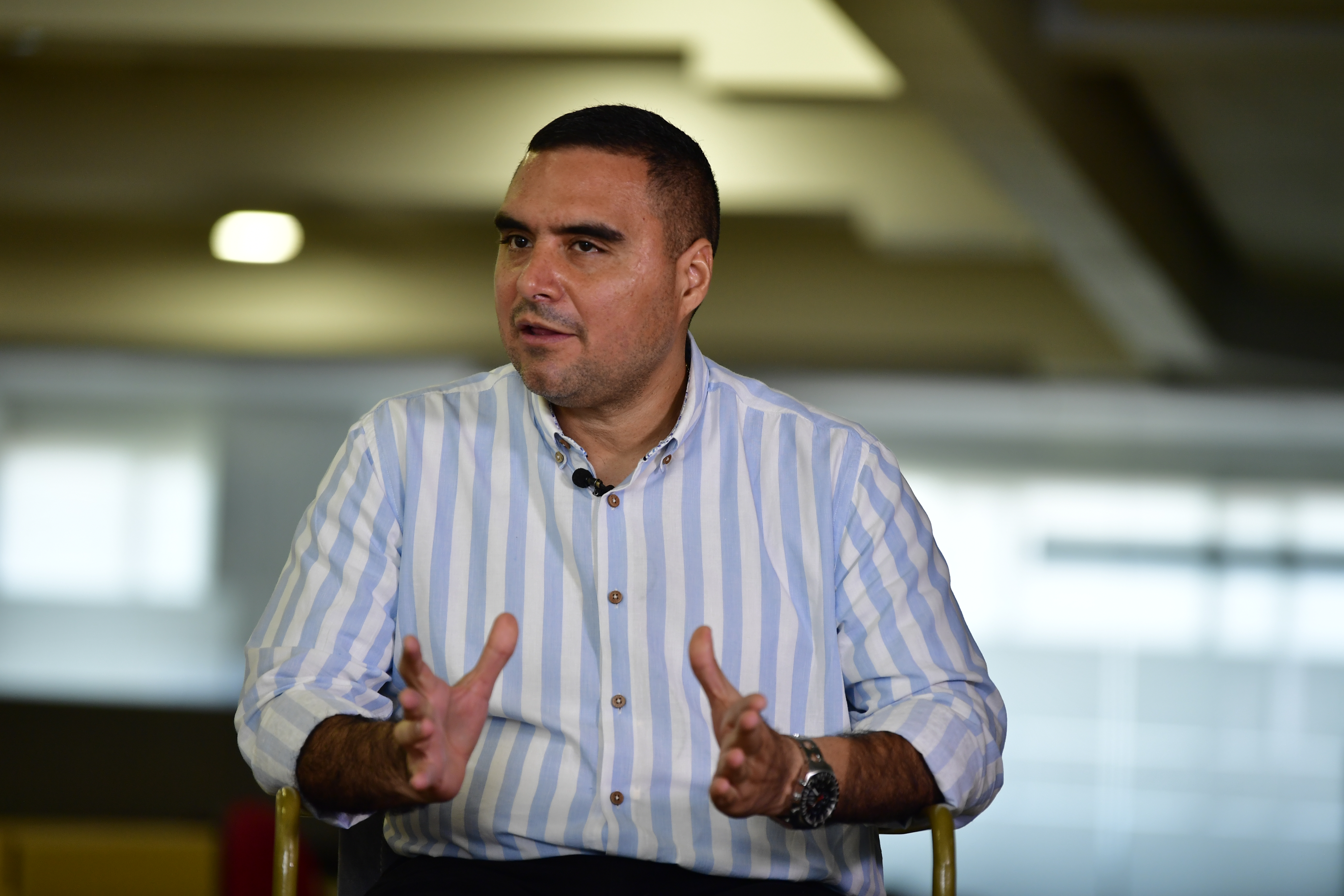Gobernador del Caquetá durante entrevista para El Espectador