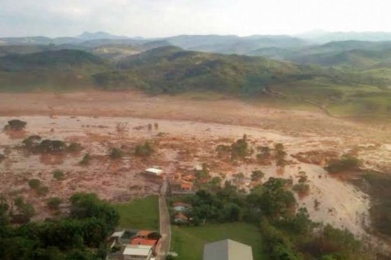 Temporada de lluvias podría agravar impacto ambiental de deslave minero en Brasil