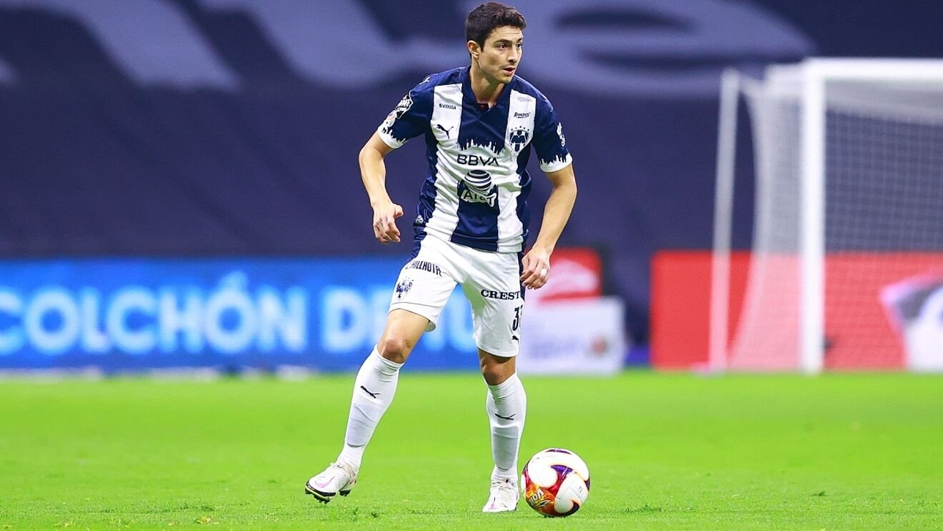 El defensa y volante antioqueño Stefan Medina llega una década en el fútbol mexicano.