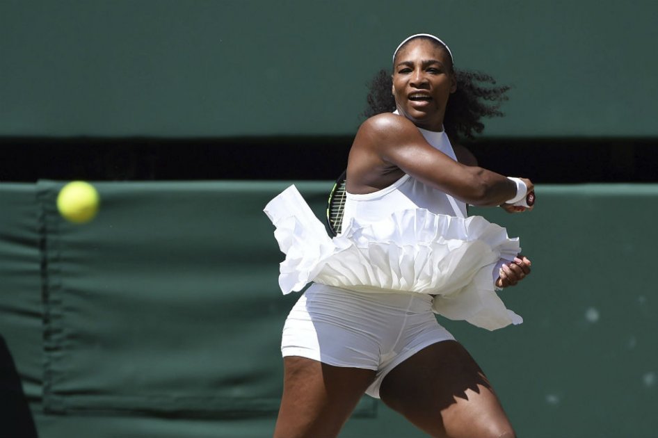 Serena Williams avanzó a la final de Wimbledon. Foto: AFP