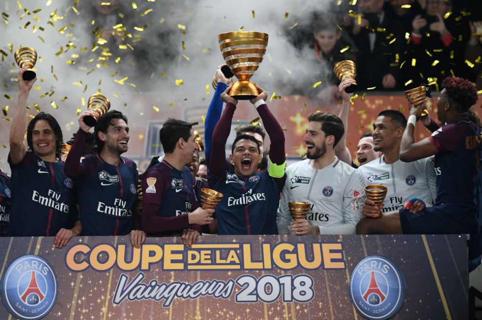 El PSG logró su quinto título consecutivo de la Copa de la liga de Francia