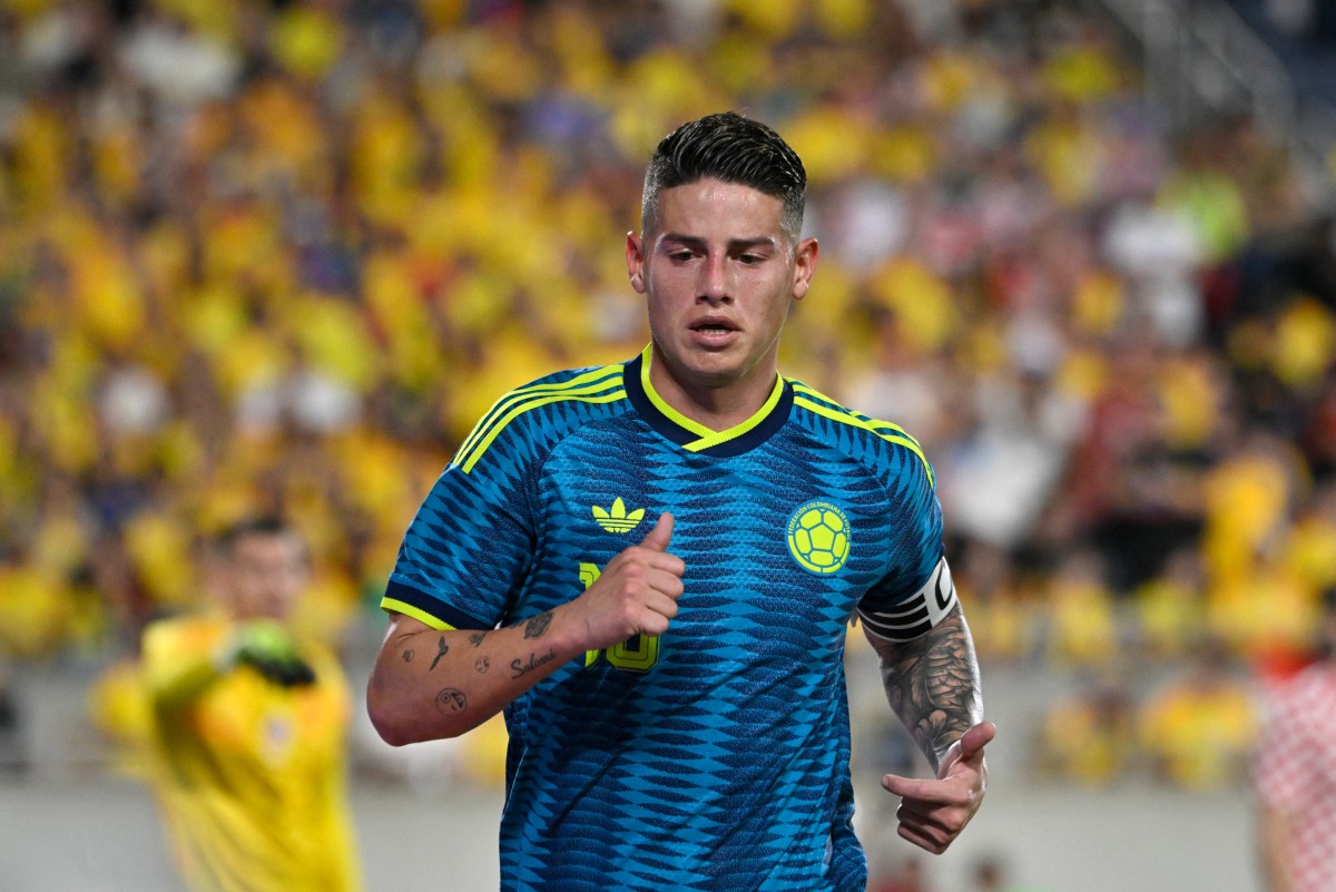 James Rodríguez, con la camiseta de la selección de Colombia.