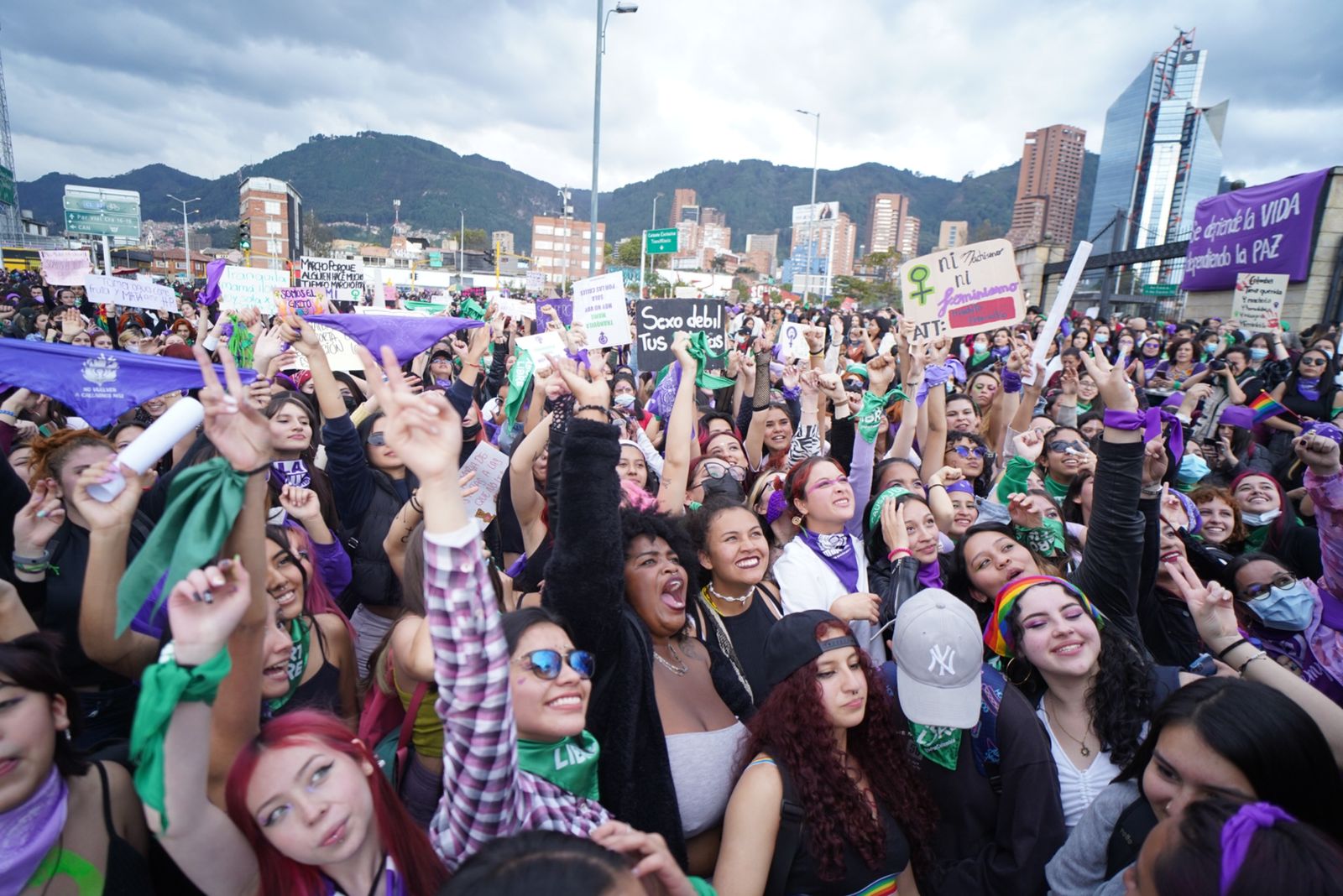 Galería: Manifestaciones en Bogotá por el 8M