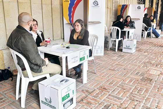 Abstencionismo del 97% se registró en consultas internas de partidos
