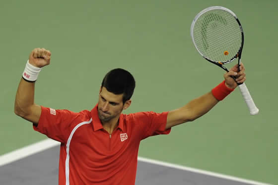 Djokovic vence a Murray y gana en Shanghái por primera vez