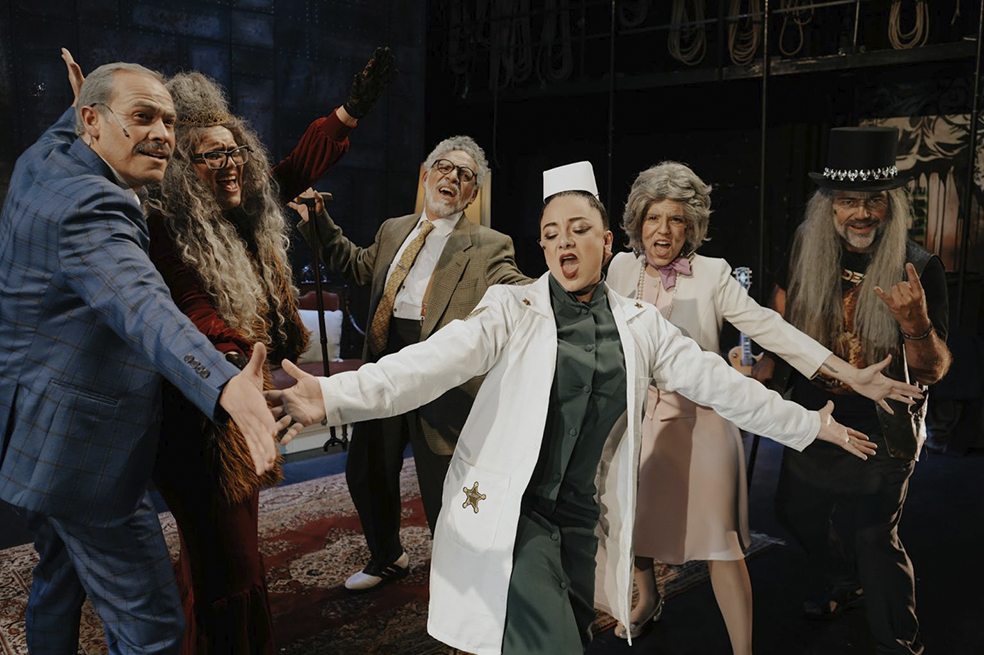 ‘Forever young’ el musical que revela cómo se verán actores y cantantes de viejos