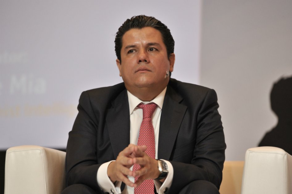 El gerente del Fondo de Adaptación, Germán Arce, resultó involucrado en la pelea entre Santos y Gossaín.