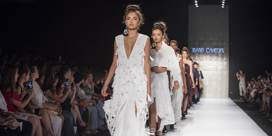 Isabel Caviedes y ‘Bordados y Calados’ conquistaron en Caliexposhow 2016