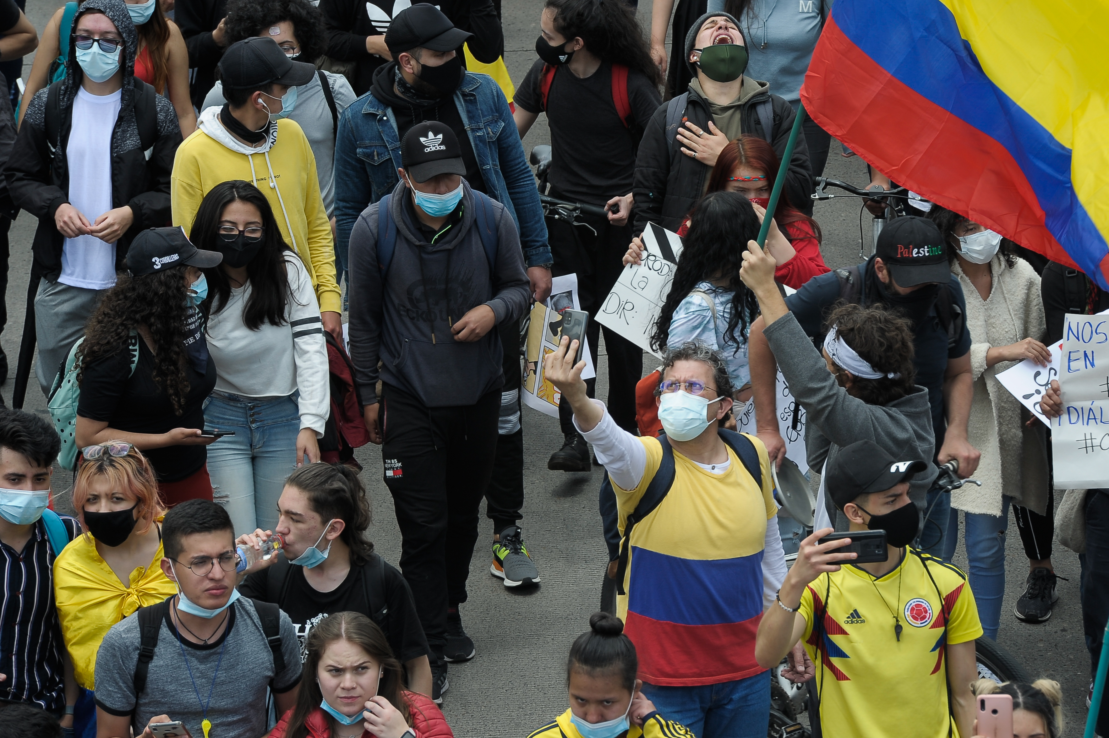 Minsalud reitera el llamado a evitar las aglomeraciones este 20 de julio