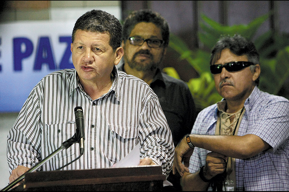 «Debe participar la sociedad»