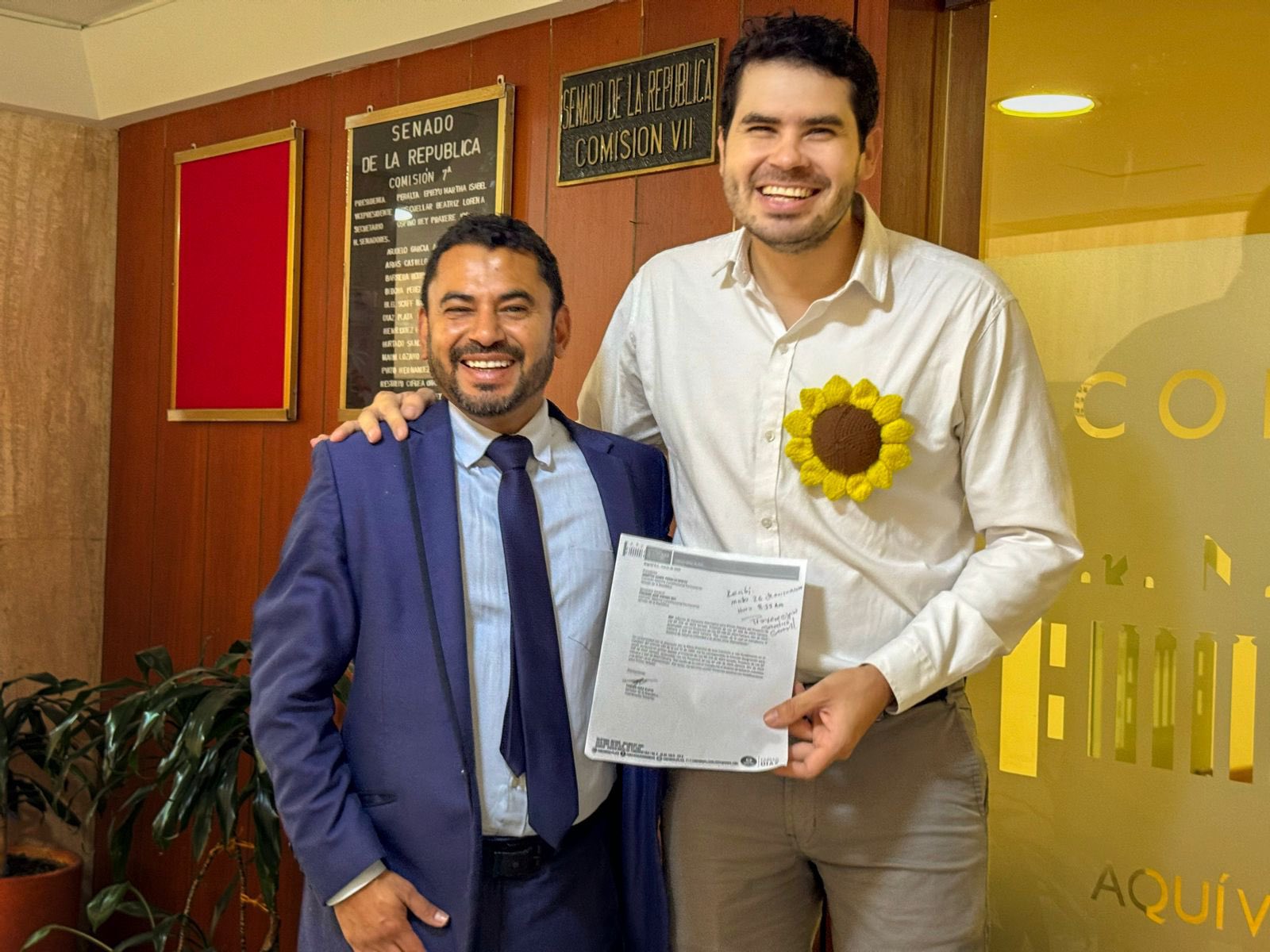 Presentan proyecto alterno de reforma a la salud en el Senado