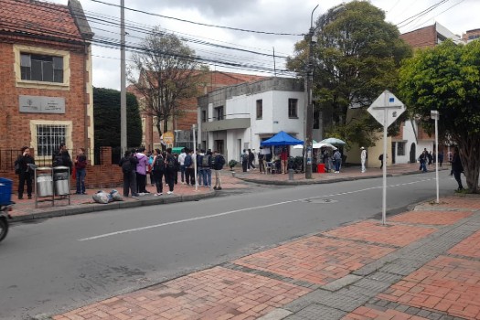Descartan amenaza de explosivo en parqueaderos de la Universidad Católica de Bogotá