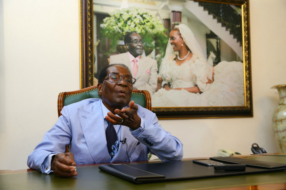 ¿Qué dijo Robert Mugabe en su primera entrevista después del golpe de estado?