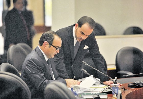 Senado deja vivo proceso para levantar fuero y retirar del cargo a Jorge Pretelt