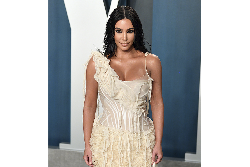 El año pasado, Kim Kardashian donó también un millón de dólares destinado a familias afectadas por el covid.