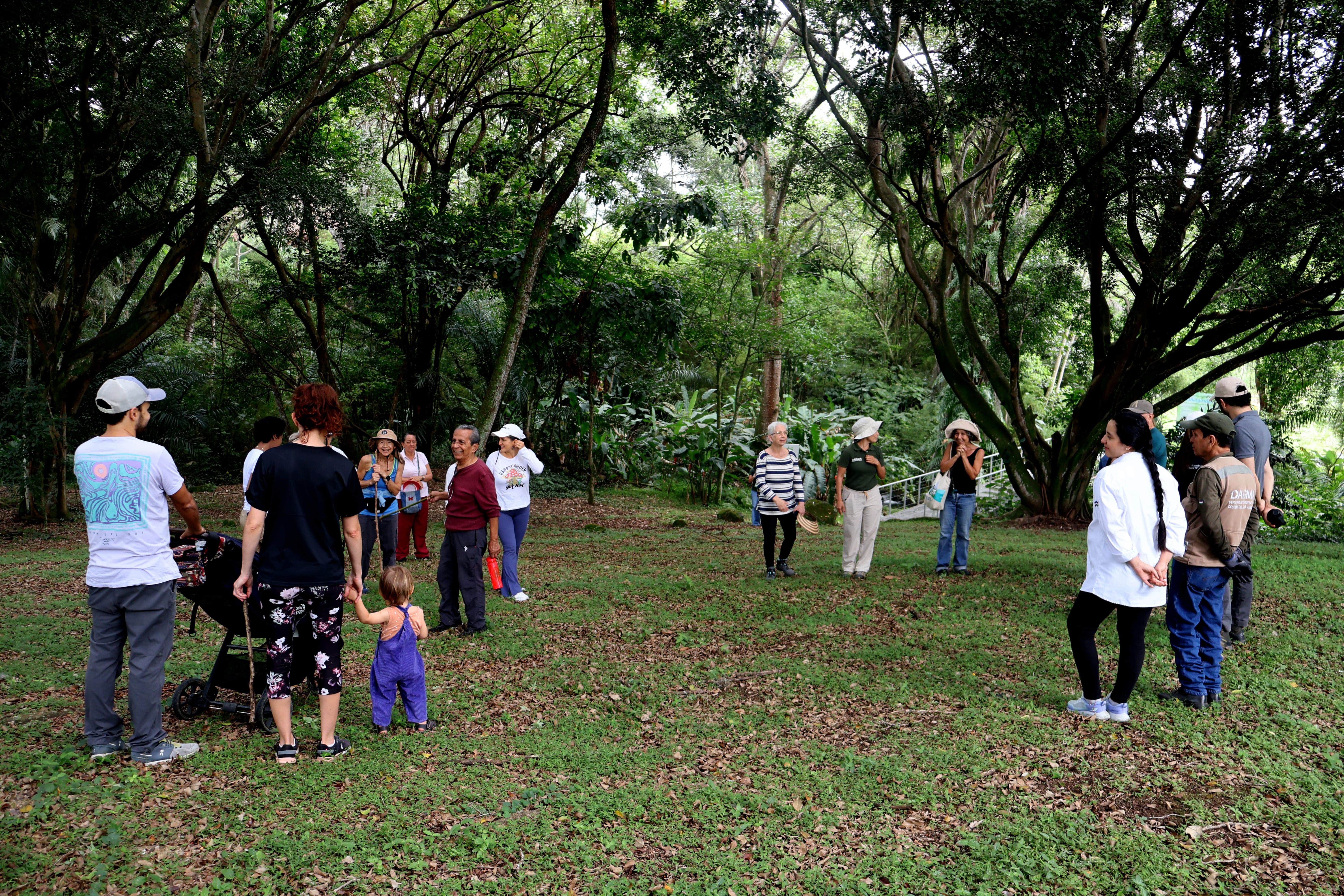 El humedal, ubicado en la comuna 22 de Cali, cuenta con dos espejos de agua y senderos para el recorrido de visitantes en horarios controlados.
