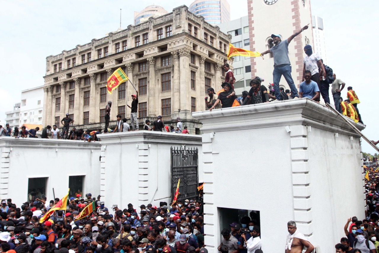 Sri Lanka:  manifestantes se tomaron la casa presidencial