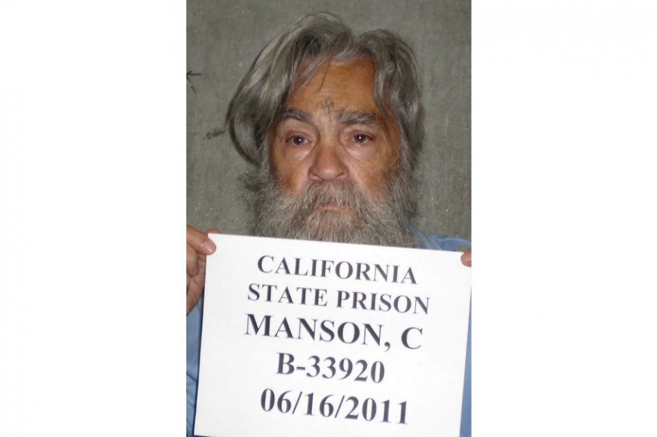 Por grave estado de salud, el asesino Charles Manson es hospitalizado