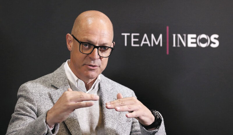 Dave Brailsford: “Queremos que Egan Bernal recupere su alegría de correr”