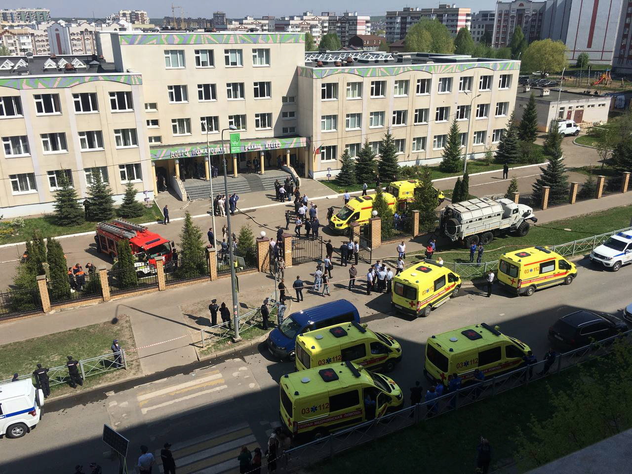 Al menos 11 muertos dejó un tiroteo en una escuela de Rusia