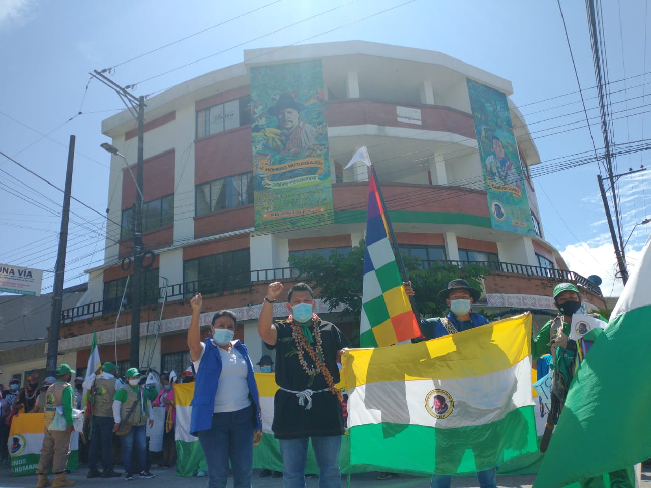 Cerca de 800 indígenas en Mocoa se han movilizado.