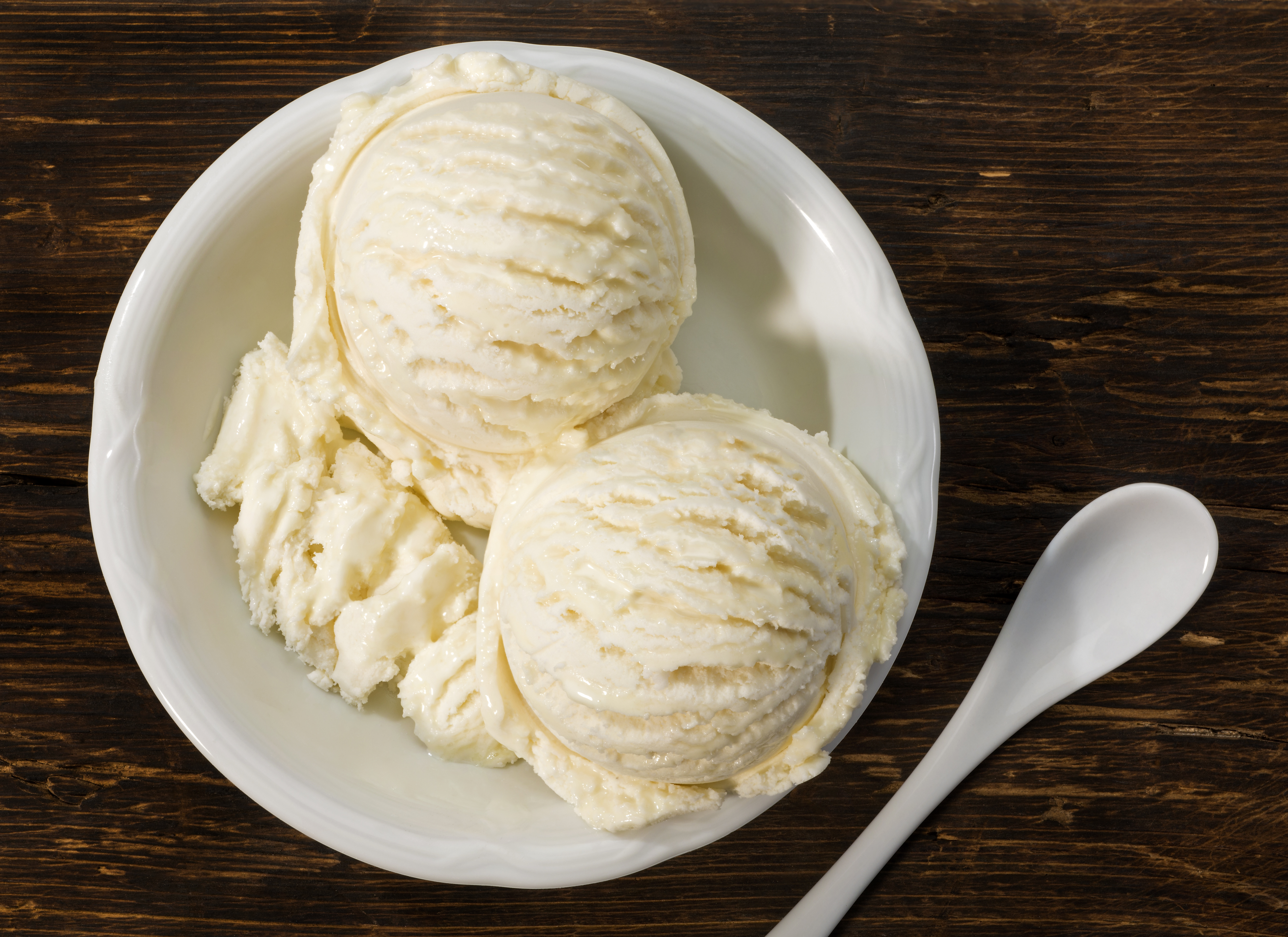 Domingo para pecar: así se prepara un helado de vainilla en casa