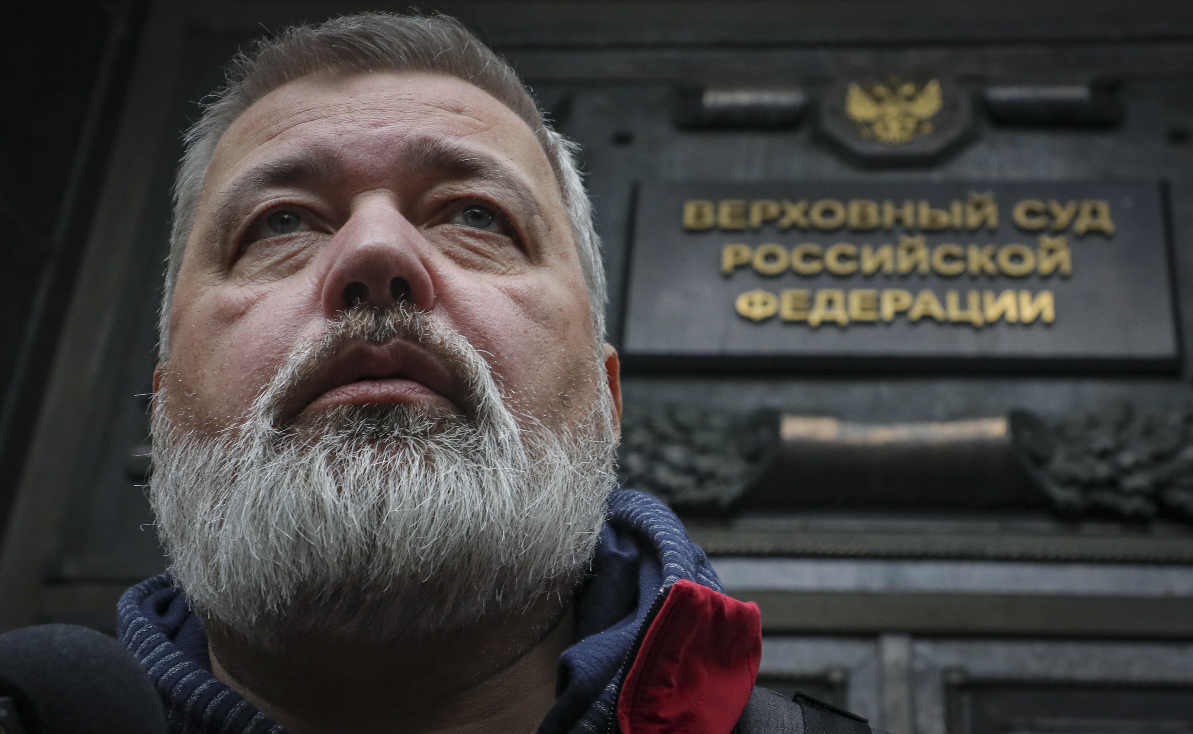 Un golpe para la prensa rusa: el portal web de Novaya Gazeta quedó sin licencia