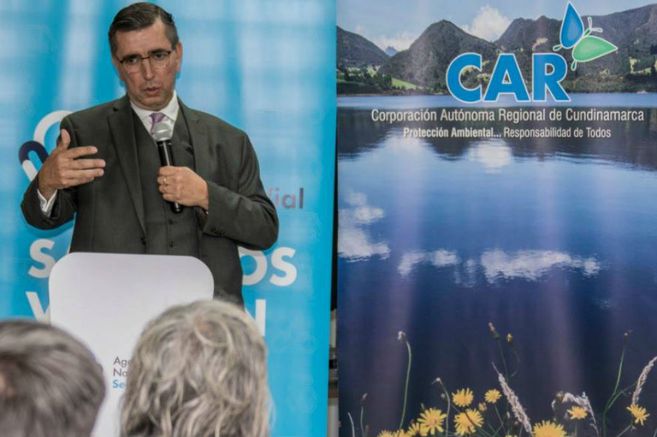 Destitución e inhabilidad del exdirector de la CAR, suspendidas por una tutela
