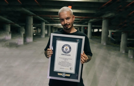J Balvin gana Guinness Récord por sus 13 nominaciones al Latin Grammy en un solo año