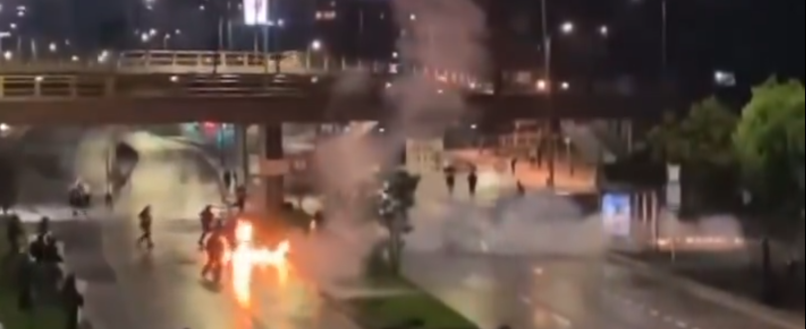 Disturbios en la Universidad Nacional: manifestantes agreden a la fuerza pública