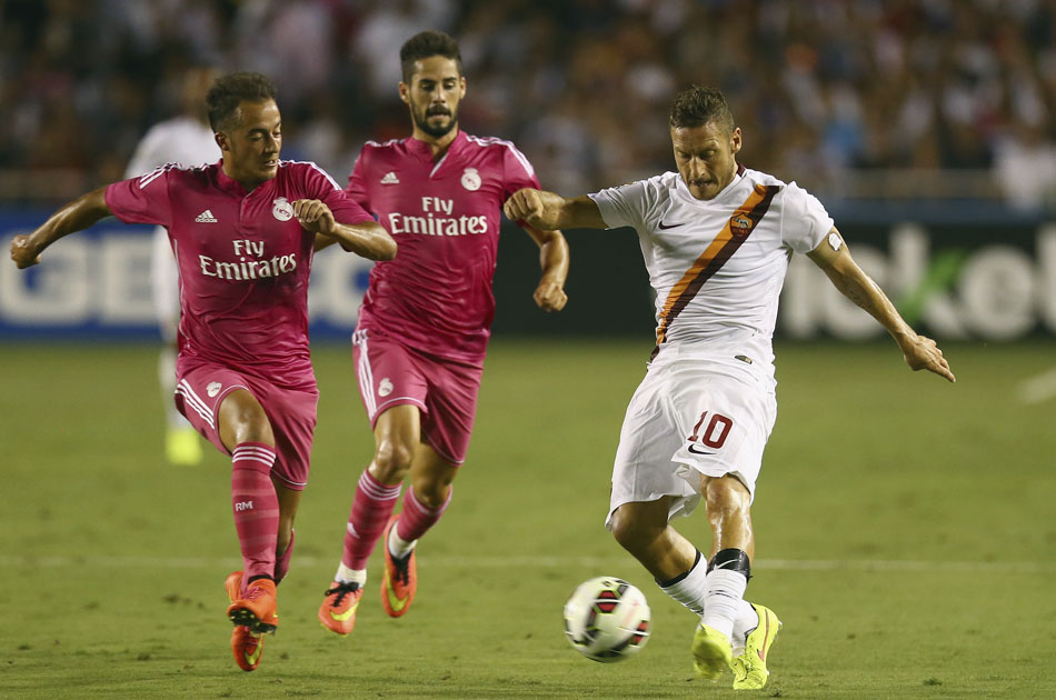 Roma venció a Real Madrid con gol de Francesco Totti