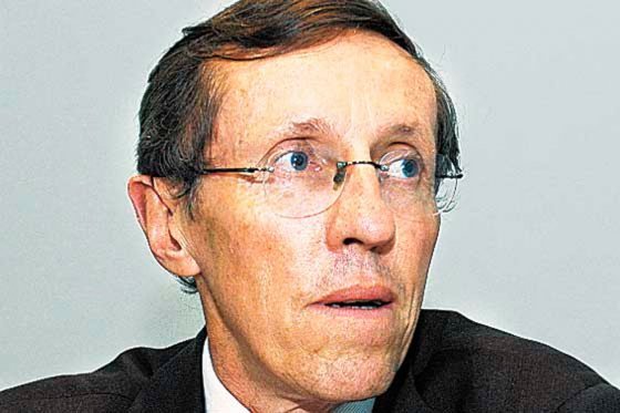 Antonio Navarro, deshecho por muerte de su hijo