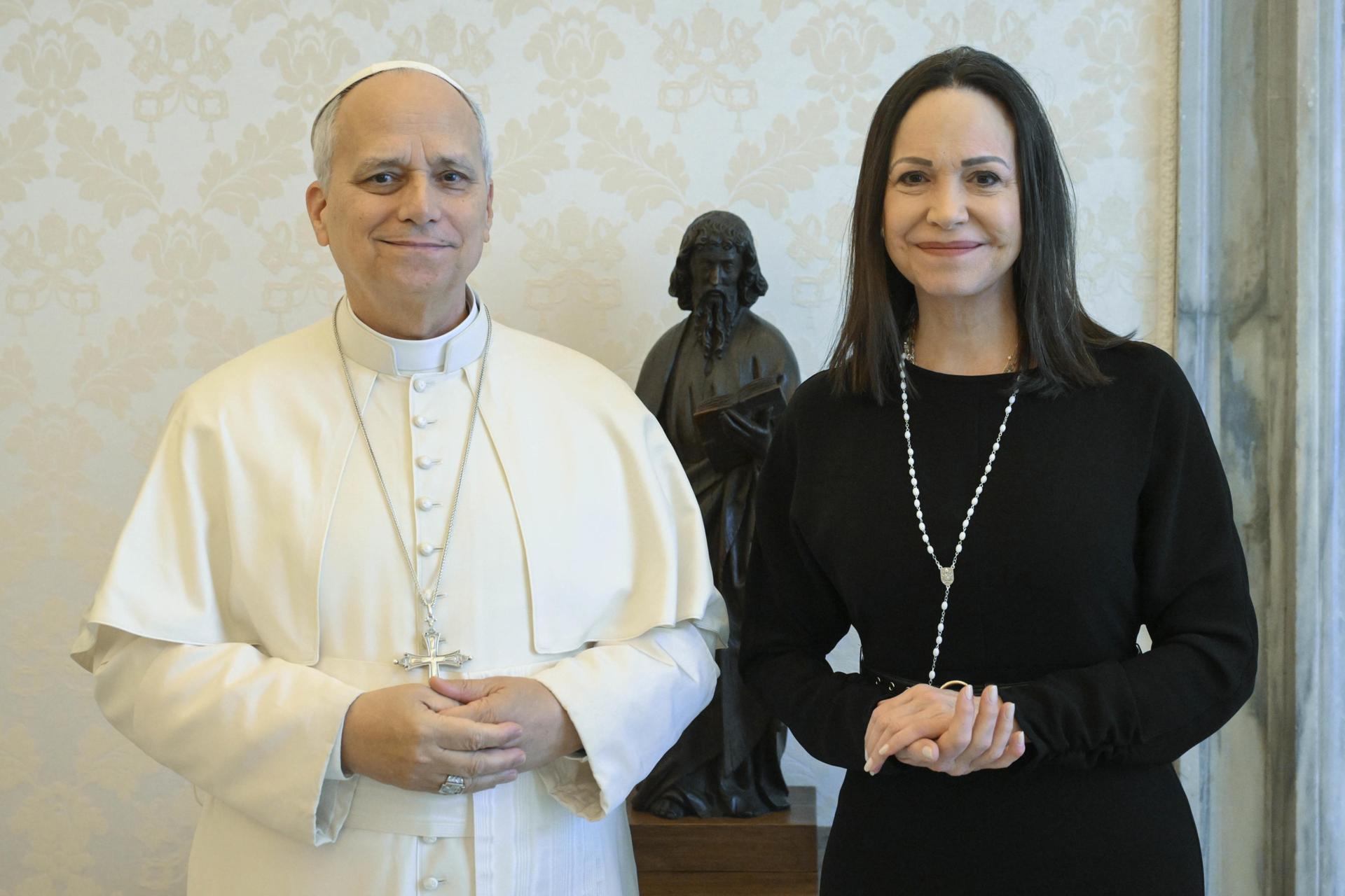 El papa León XIV y María Corina Machado se reunieron: esto le pidió al pontífice