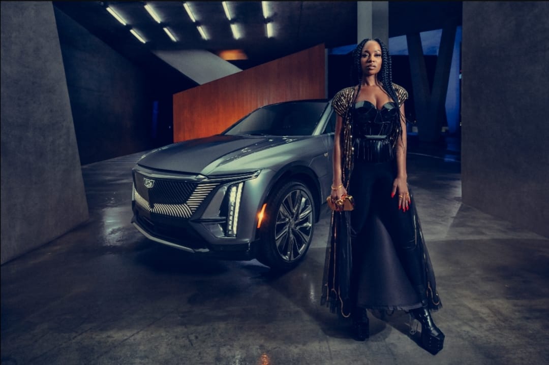 Goyo para la nueva campaña de la exclusiva marca de automóviles Cadillac