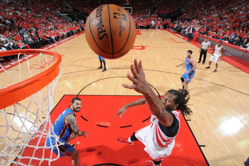 Los Rockets ganaron la serie frente al Oklahoma City Thunder.  / AFP