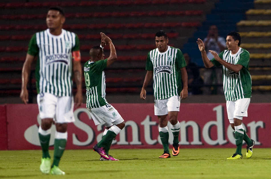Nacional aumentó su racha a 25 partidos sin perder y es el líder del Finalización