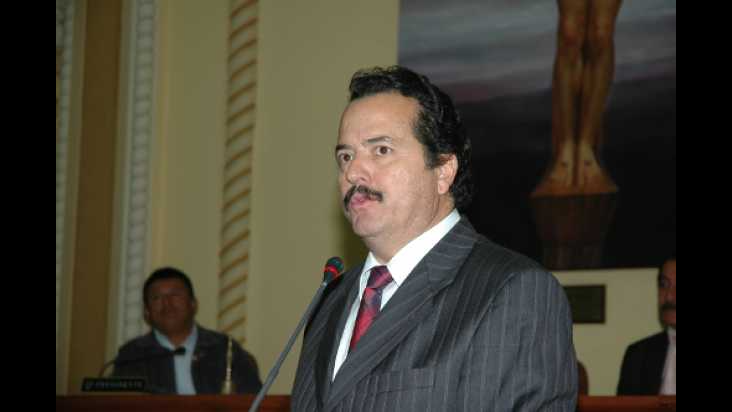 Contraloría debe reparar a exgobernador de Caldas por suspensión injustificada