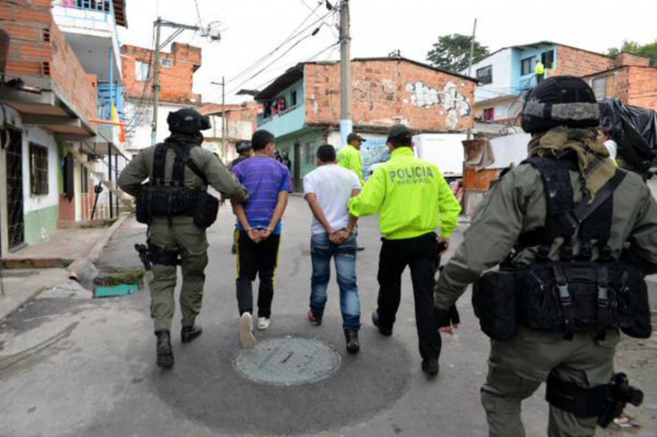 Capturan 11 miembros de banda criminal en Medellín