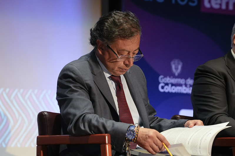 Presidente habló de desindexación y de un “complemento ideal” para el aumento del mínimo