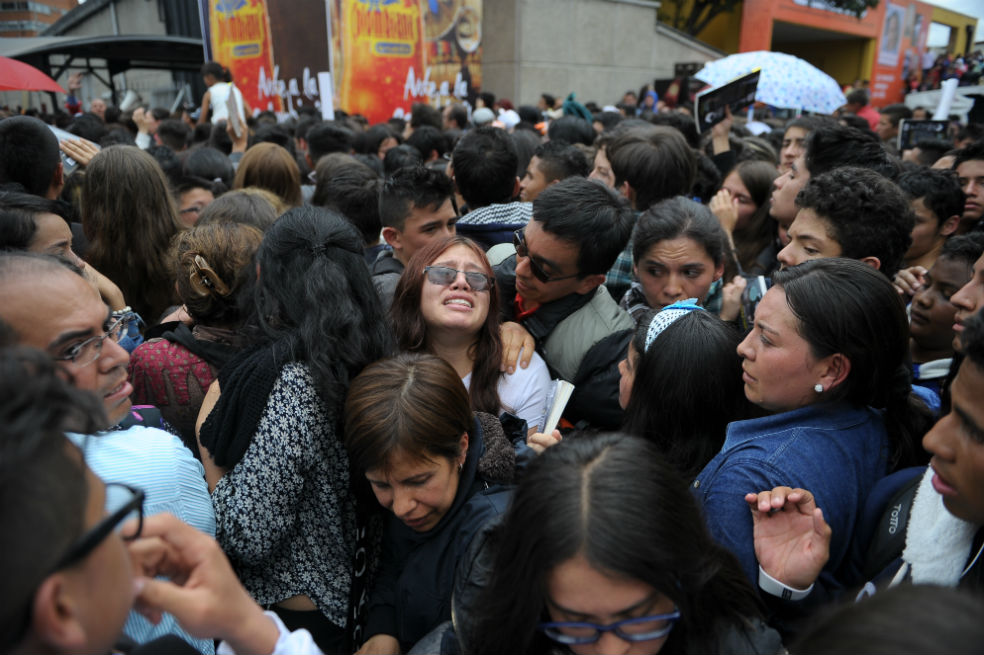 El ‘youtuber’ que paralizó la Feria del Libro en Bogotá