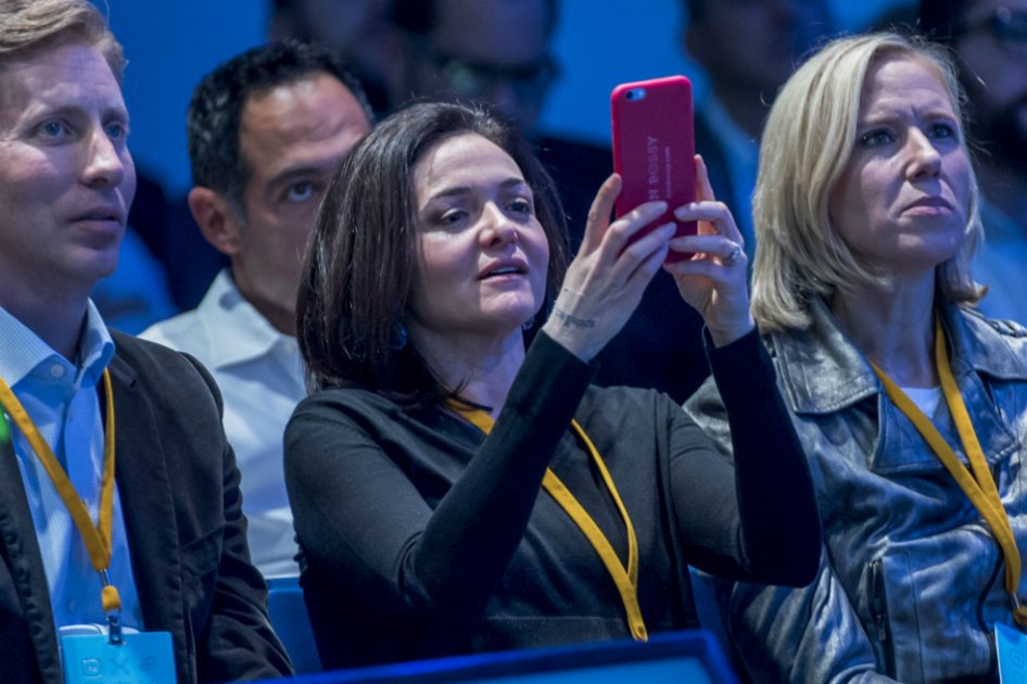 Servicio de mensajería Messenger tiene ya más de 900 millones de usuarios